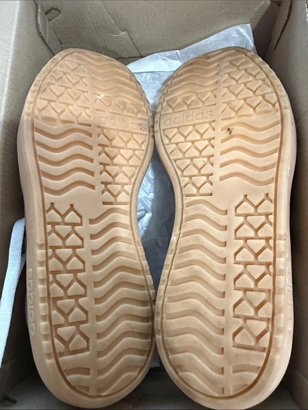 adidas shoe box